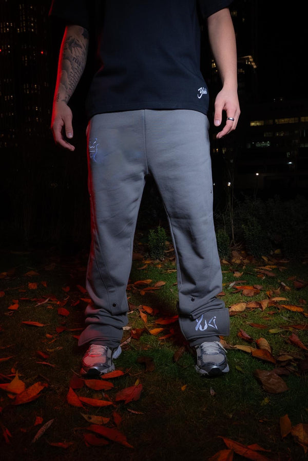 Akai Tsuki Bottoms